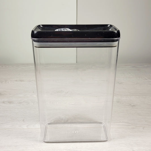 CFTZ2 - President's Choice 4.4L Storage Container