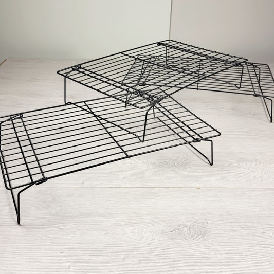 CFTZ2 - Three Tier baking cooling racks