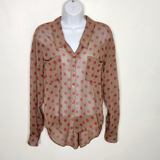 CKLB1 - Free People Polka Dot ‘Easy Rider" button down blouse. Size XS