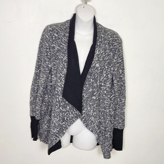 CKLB1 - Club Monaco boucle stitch drape front open cardigan sweater with pockets. Size large