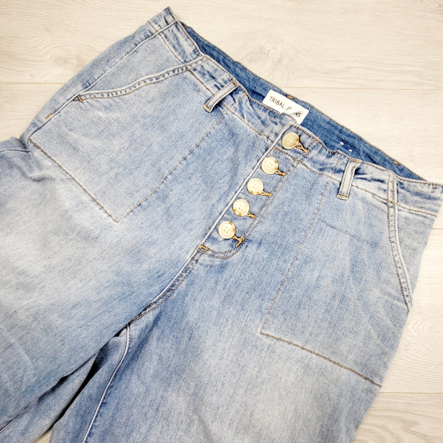 AGLL1 - Tribal "Audrey" comfort stretch wide leg cropped jeans. Size 12