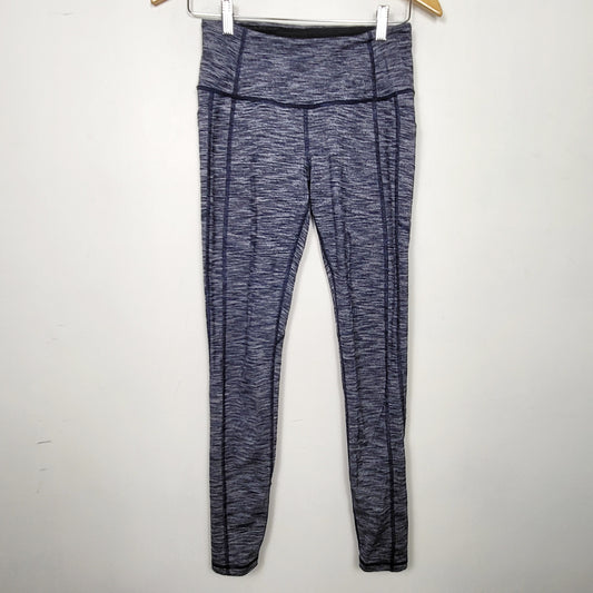 MVLK - Victoria Secret Sport blue marled cropped leggings. Size small