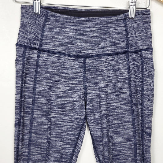 MVLK - Victoria Secret Sport blue marled cropped leggings. Size small