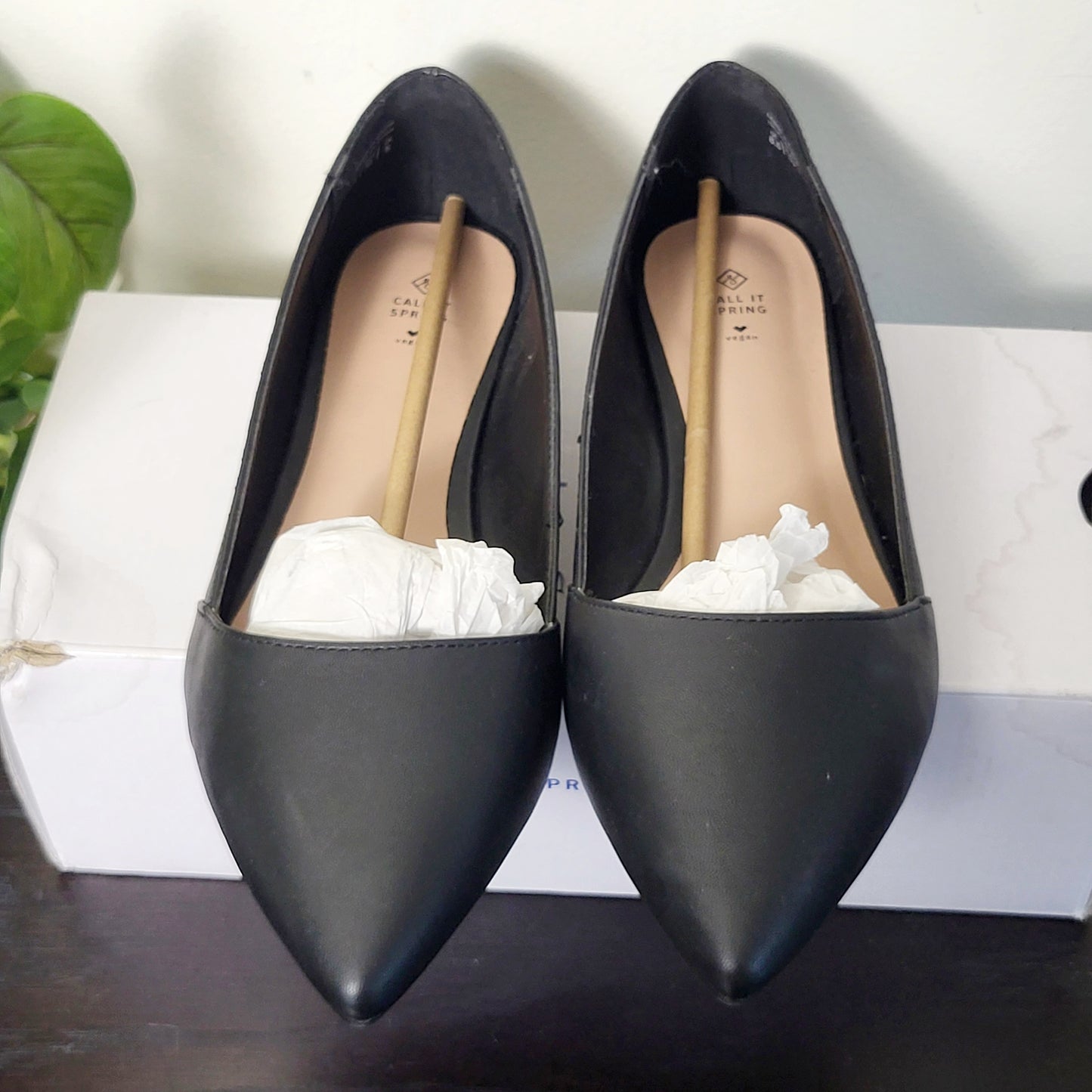 MVLK1 - NEW - Call It Spring black "Taitensis" ballerina flats. Size 8.5