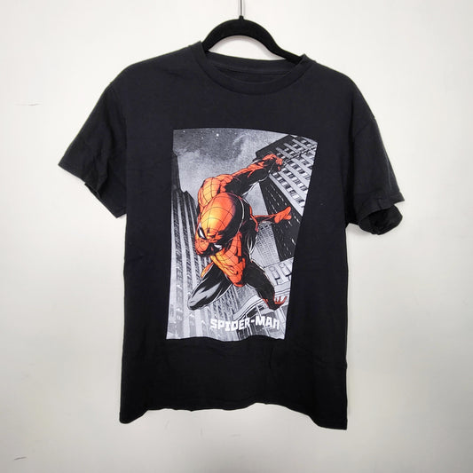 DZAV1 - Marvel black Spider-man t-shirt. Men's size medium
