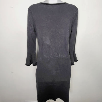 AMLE1 - Calvin Klein grey knit midi dress with bell sleeves. Size small