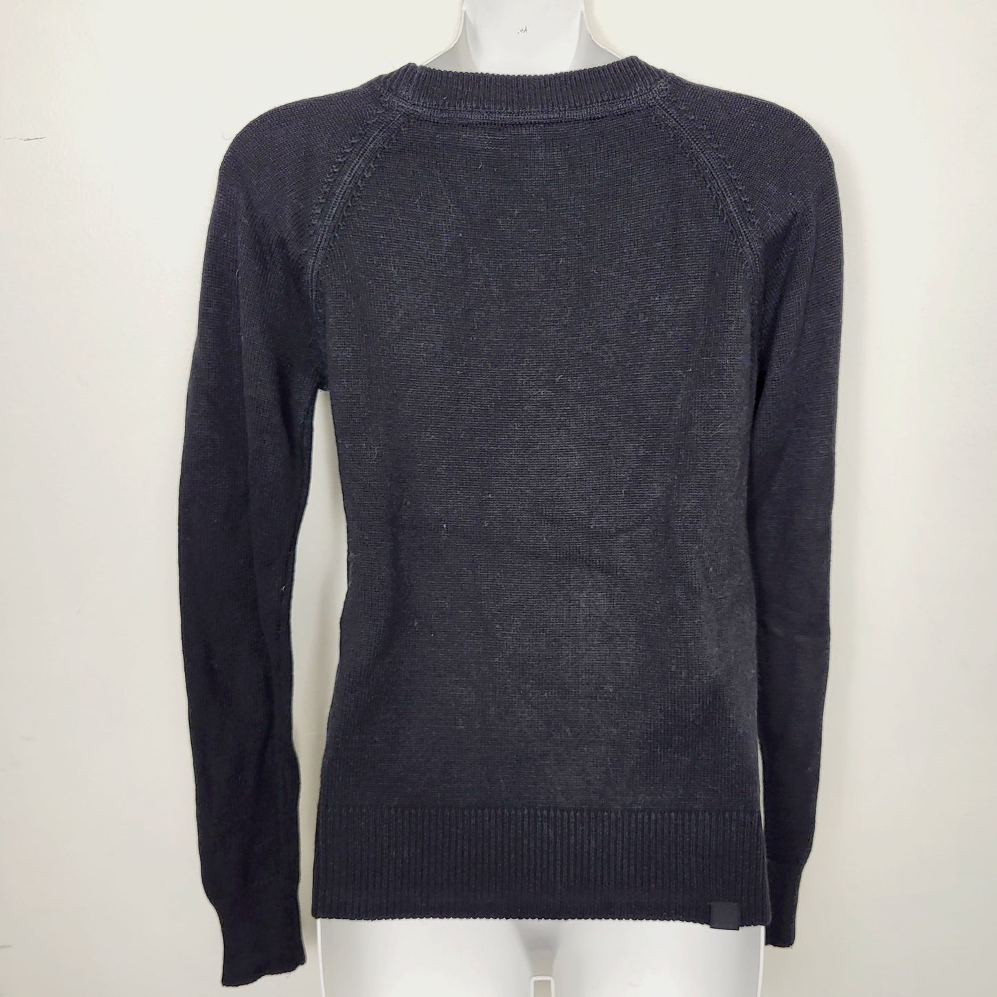 AMLE1 - Bench geometric wolf crewneck sweater. Size XS