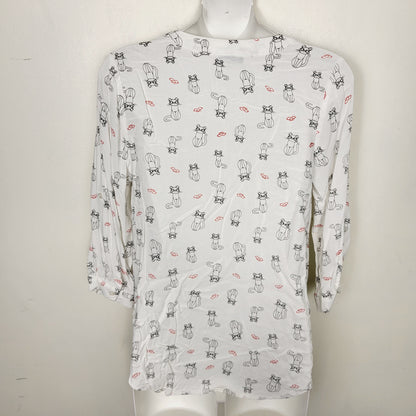AMLE1 - Mandee white cat pattern rayon blouse. Size XS