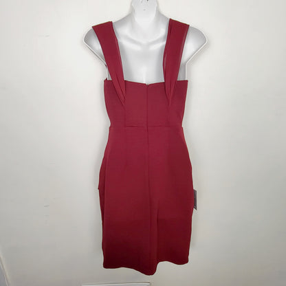 AMLE - NEW - Le Chateau red cocktail dress. Size XS