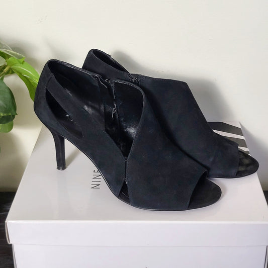 JKZ1 - Nine West black suede peep-toe heeled booties with cut-outs. Size 9
