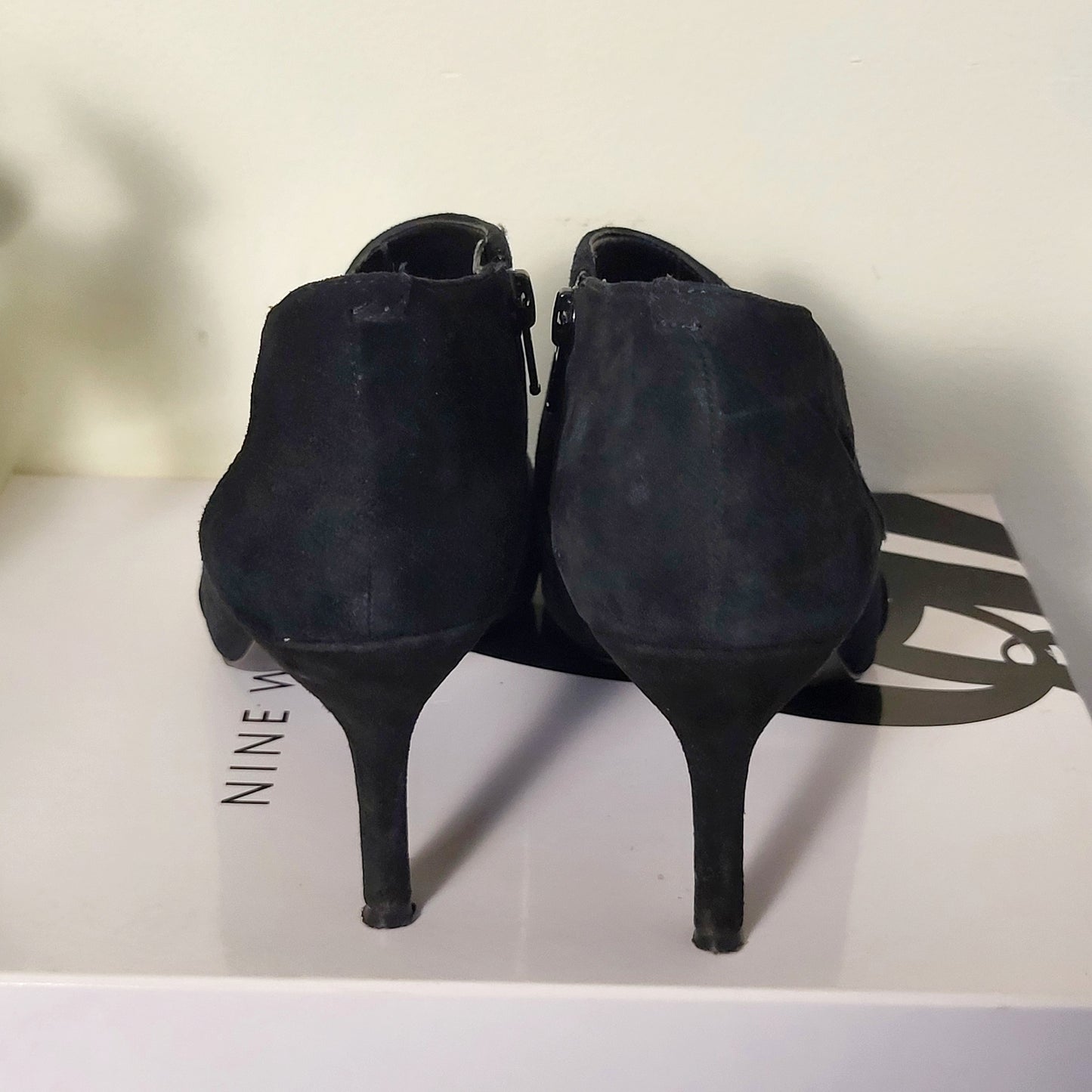 JKZ1 - Nine West black suede peep-toe heeled booties with cut-outs. Size 9