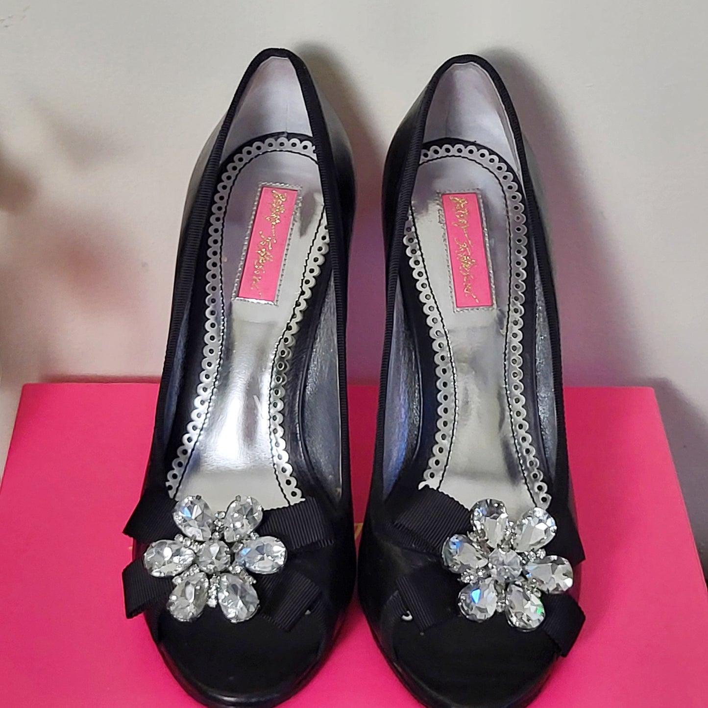 JKZ1 - Betsey Johnson Calais Italian Leather Peep Toe Heels With Crystal Flowers. Size 9