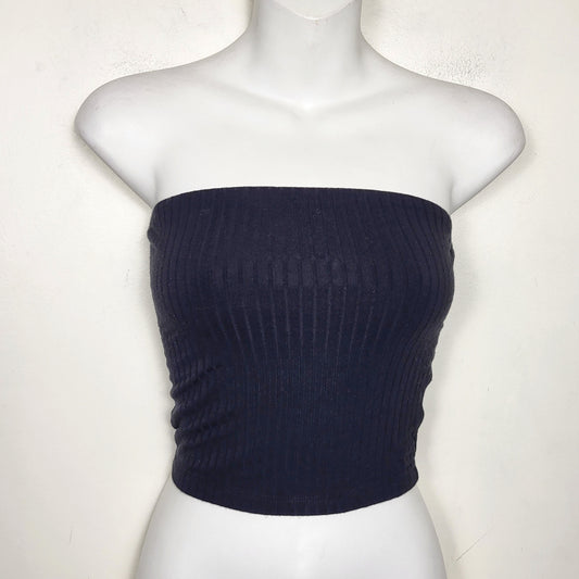 DZAV2 - American Eagle black ribbed soft and sexy tube top. Size XS