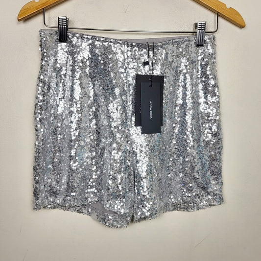 JKZ2 - NEW - Vera Moda high rise silver sequin shorts. Size small