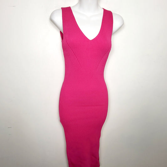 JKZ2 - Michael by Michael Kors pink rib knit v-neck bodycon dress. Size small
