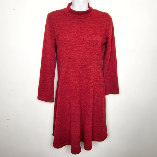 JKZ2 - Papillon red knit fit and flare dress. Size small 🍁