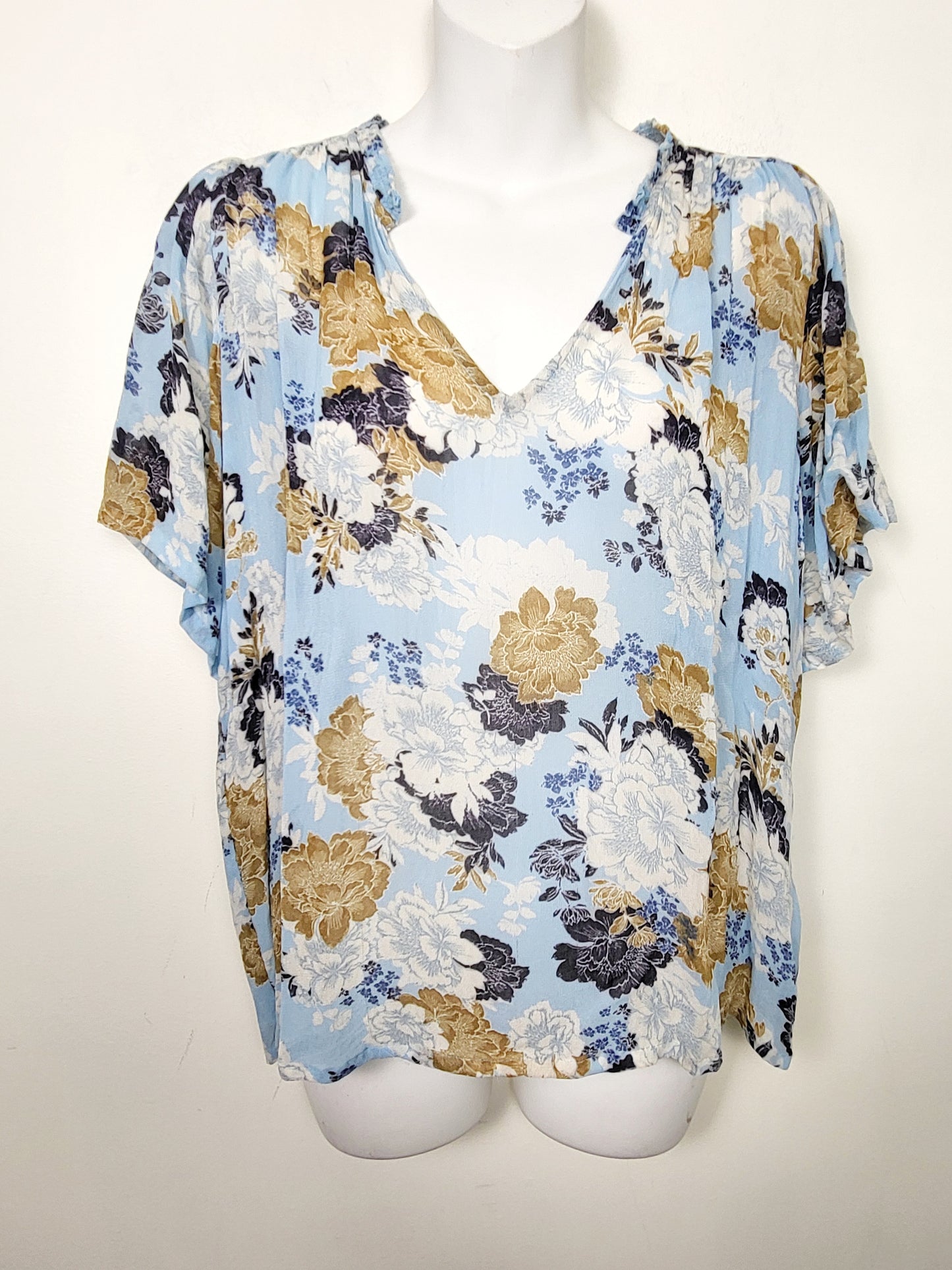LIRE1 - Part Two Copenhagen blue floral print "Celeste" blouse. Size 38 (Large)