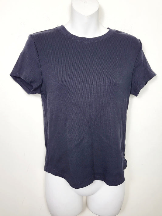 LIRE1 - Tahari black rib knit t-shirt. Size large