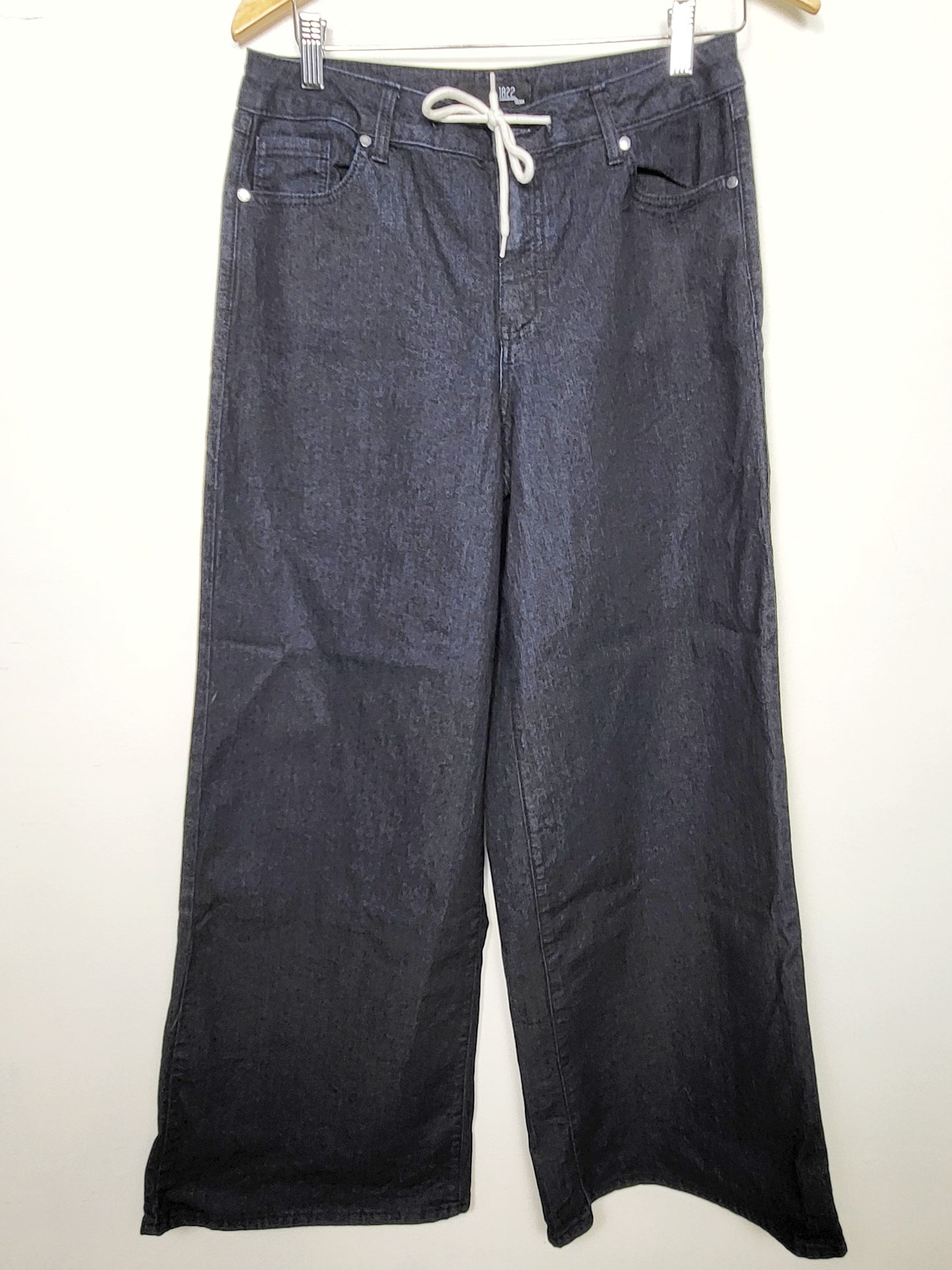 LIRE1 - 1822 Denim Drawstring High Waist Wide Leg Jeans. Size 8