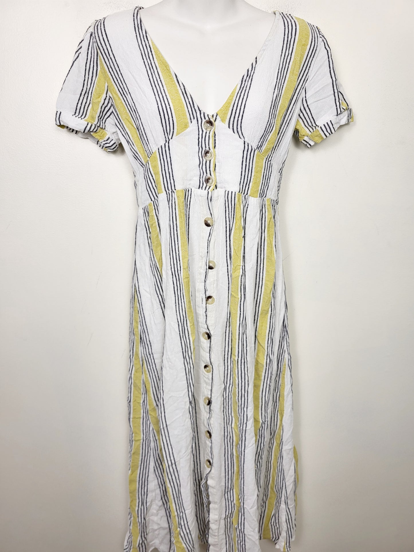 DOKN1 - Bershka white and yellow striped dress. Size medium
