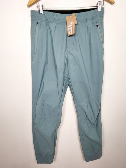 AGLL2  NEW - Eddie Bauer Classic Fit Rainier Joggers. Size 8