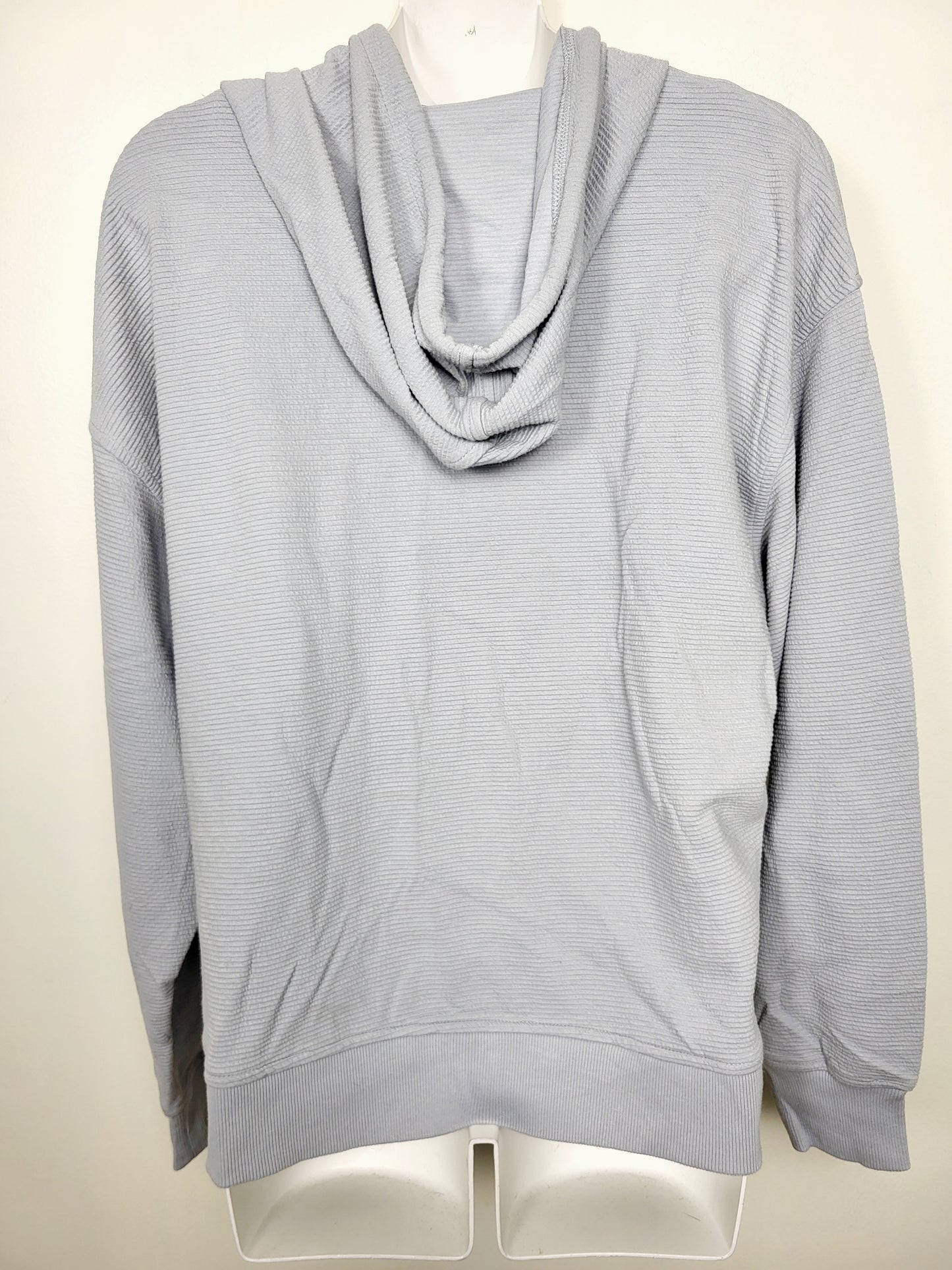 AGLL2 - Champion textured blue-grey pullover hoodie. Size medium