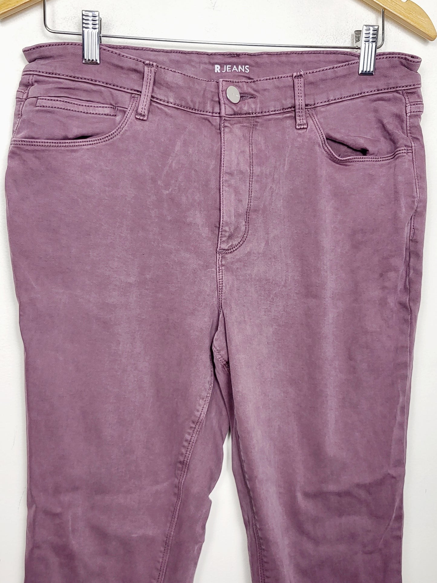 AGLL2 - Reitman's R Jeans purple skinny jeans. Size 32 PETITE (measures as a 31)