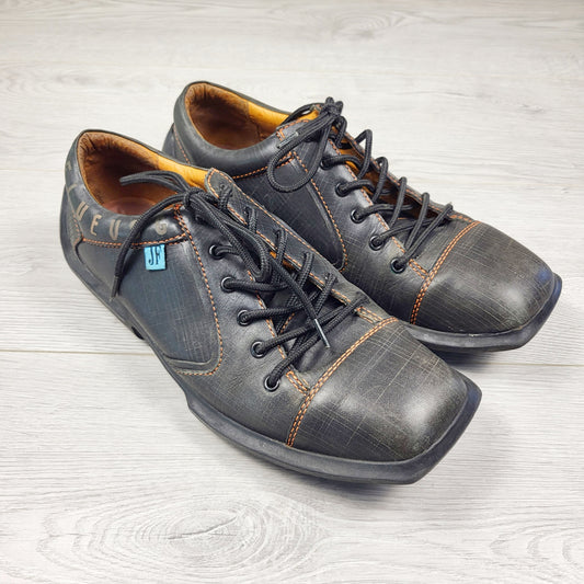 John Fluevog Future Angel Padded Gibson Shoe. Men's size 9