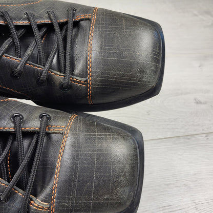 John Fluevog Future Angel Padded Gibson Shoe. Men's size 9