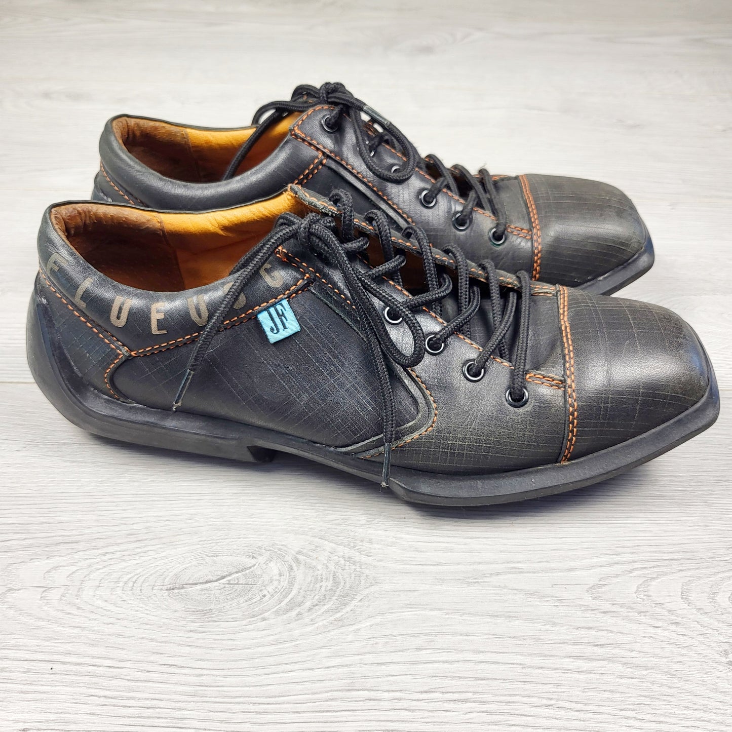 John Fluevog Future Angel Padded Gibson Shoe. Men's size 9