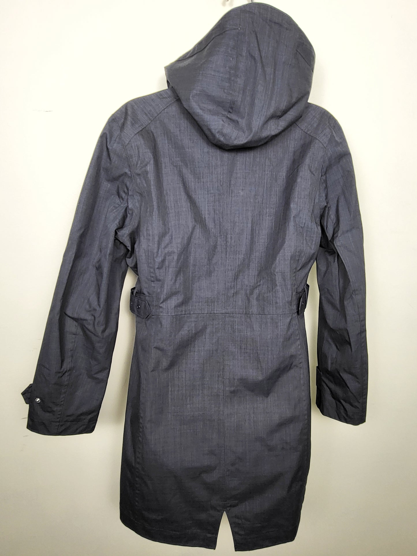 KHW2 - Kirkland blue-grey hooded rain coat. Size small