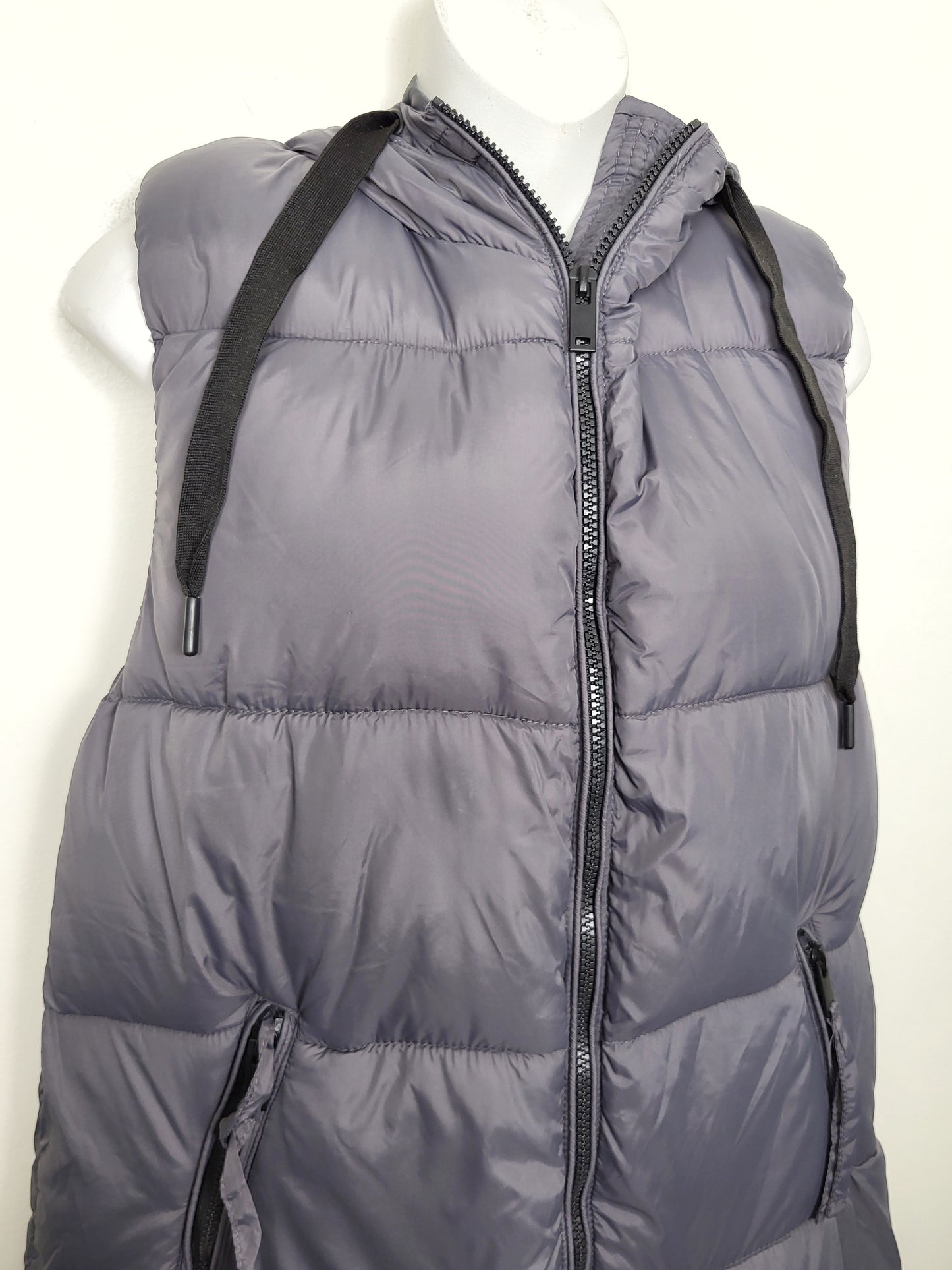 KHW2 - B. Young grey full length hooded puffer vest. Size 36 (Small)
