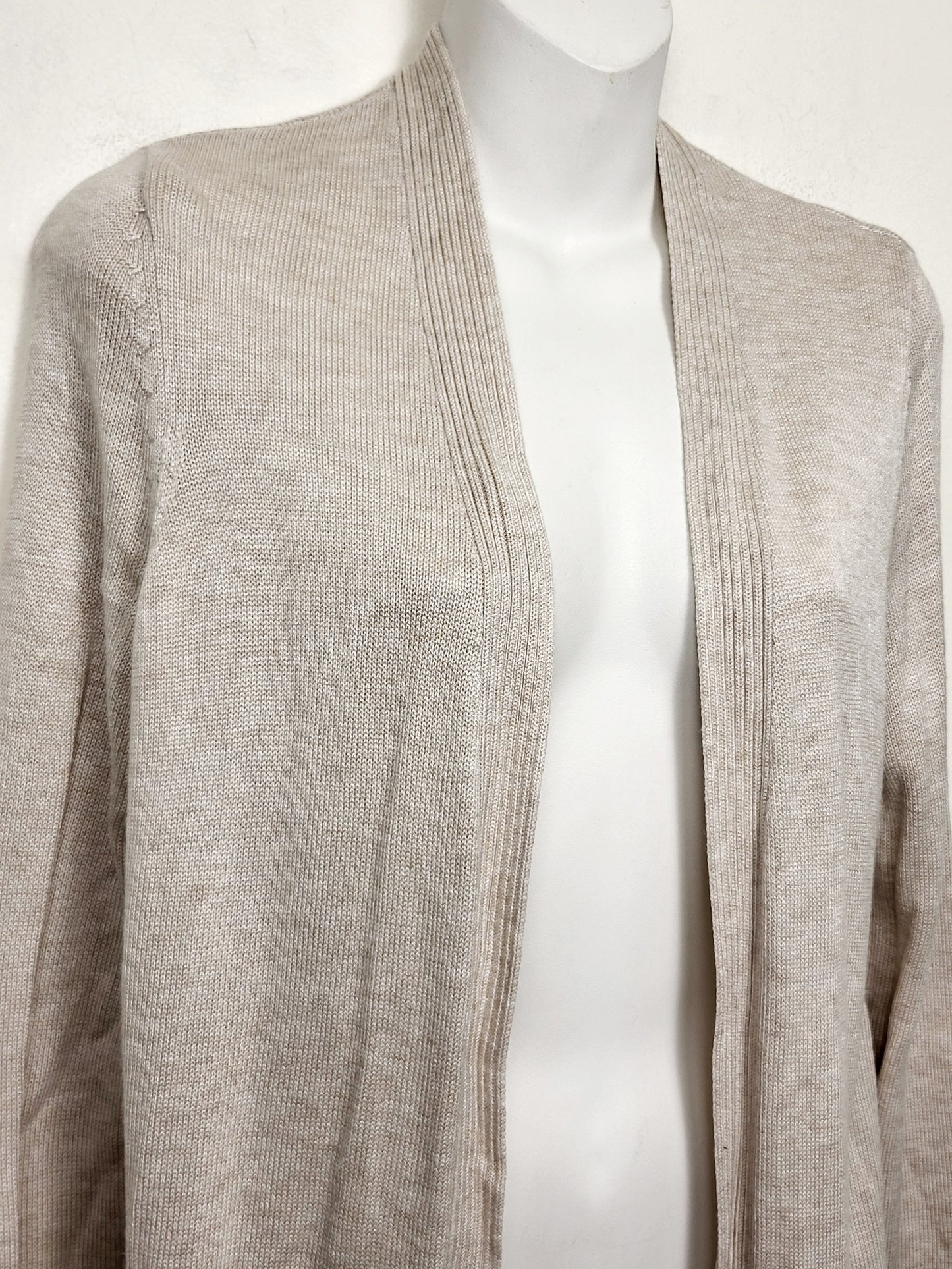 KHW2- Reitmans beige open cardigan. Size medium