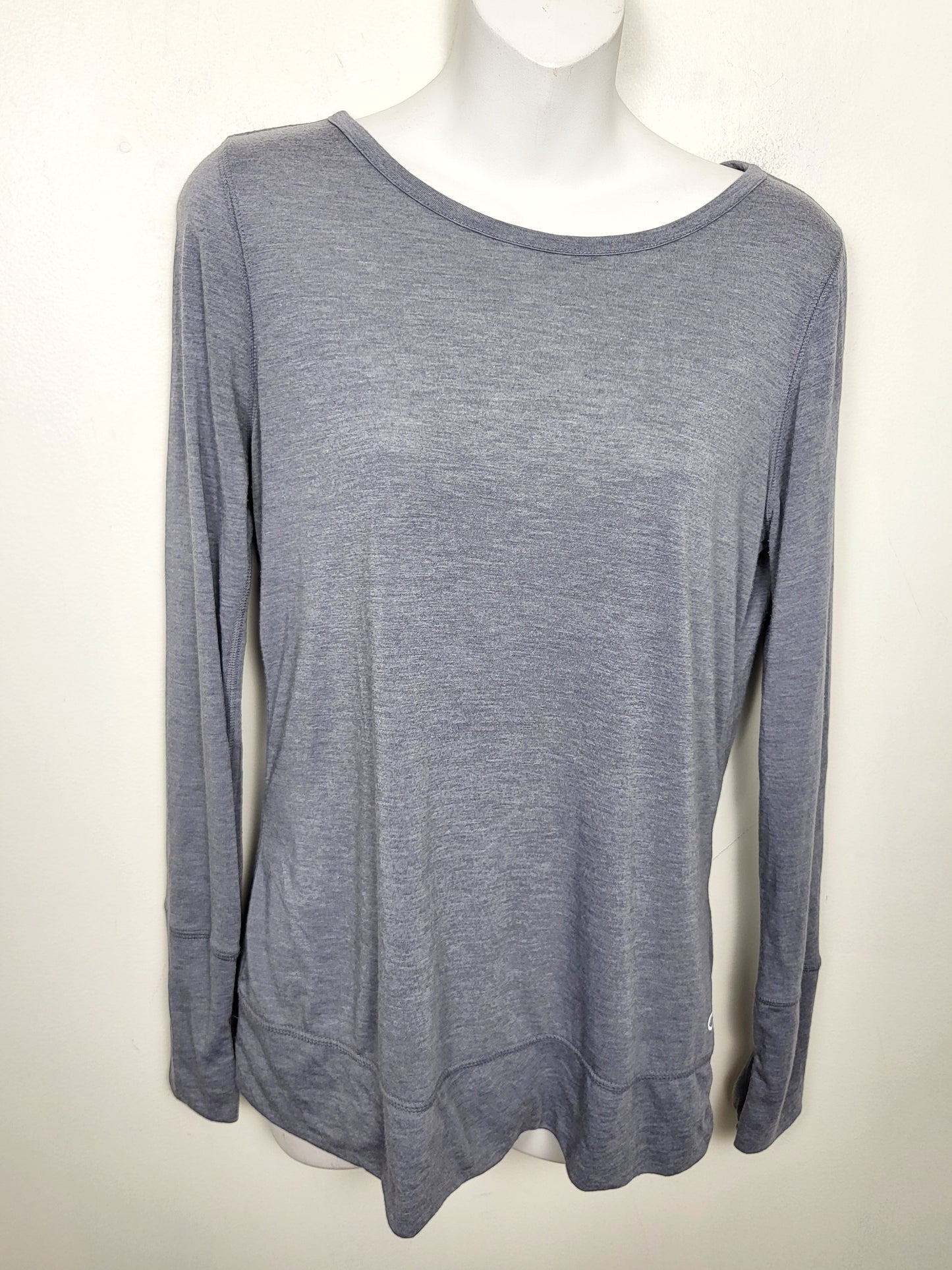 KHW2 - Gap grey "Cool Dry" open back top. Size medium