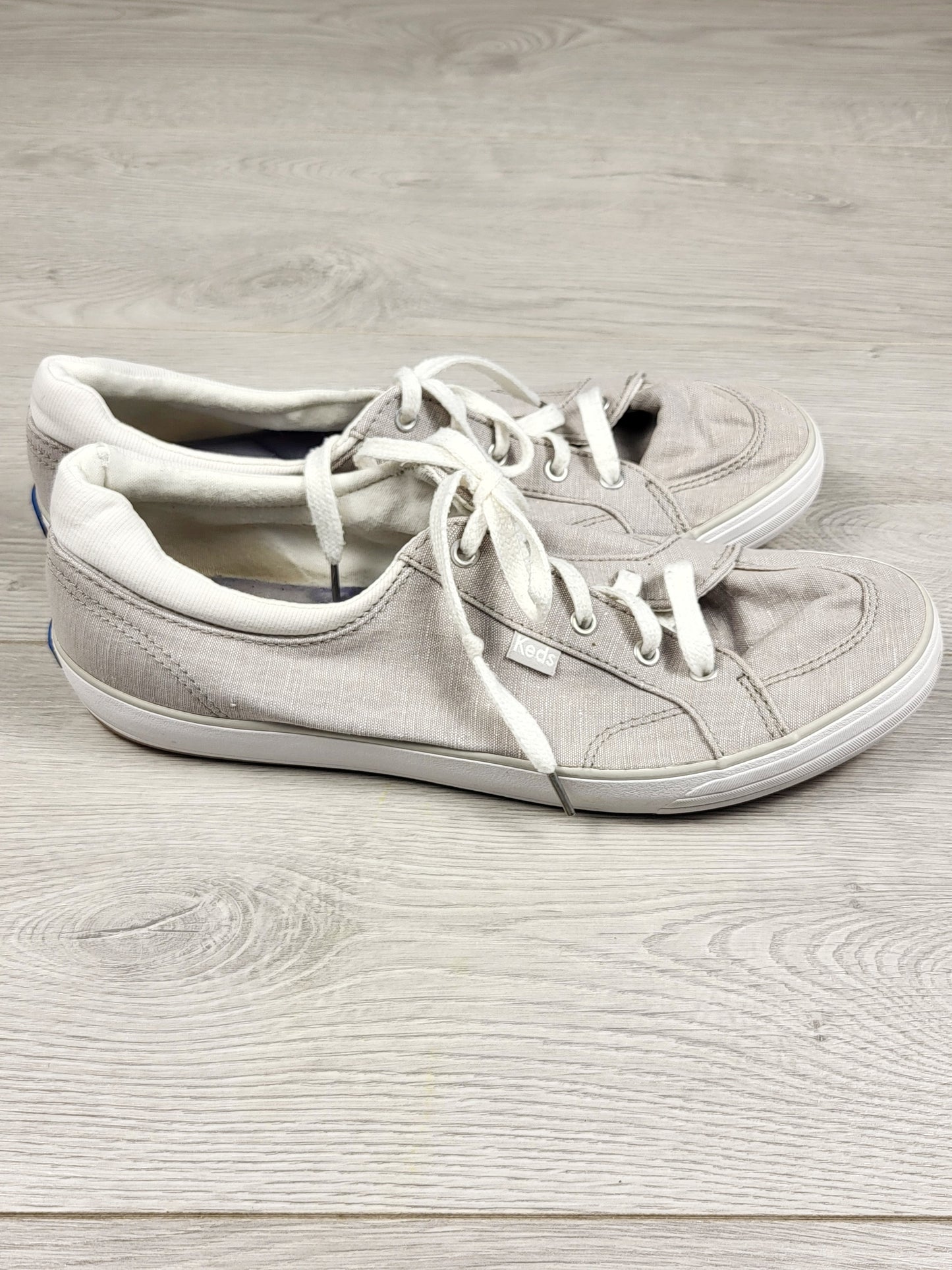 TRCA1 - Keds grey chambray lace up shoes. Size 10