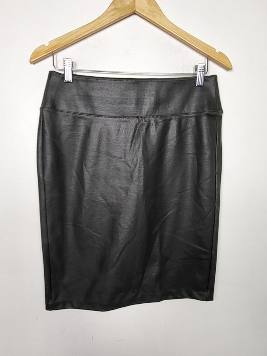 JLMB1 - D. Jeans shimmery high waisted faux leather skirt. Size 8
