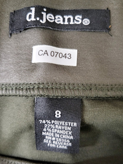 JLMB1 - D. Jeans shimmery high waisted faux leather skirt. Size 8