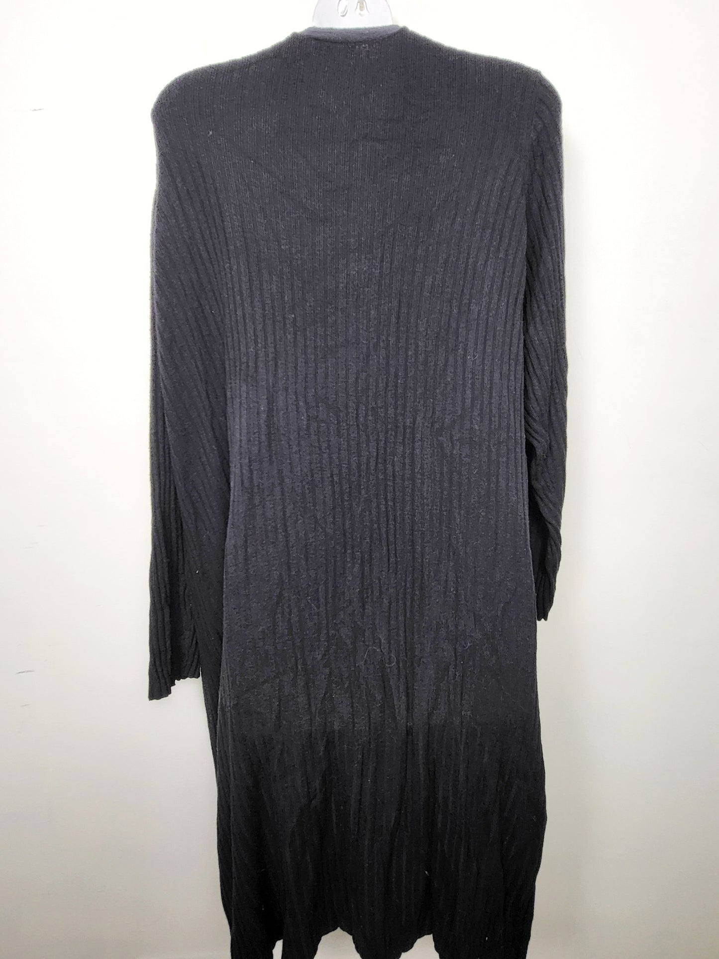 SPMP - Reitmans black rib knit long open cardigan sweater. Size 3X