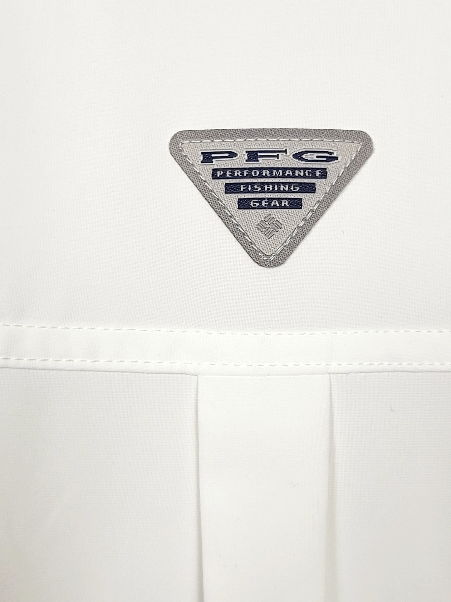 SPMP1- Columbia Women's PFG Sun Drifter Woven Short Sleeve Shirt. Size XL