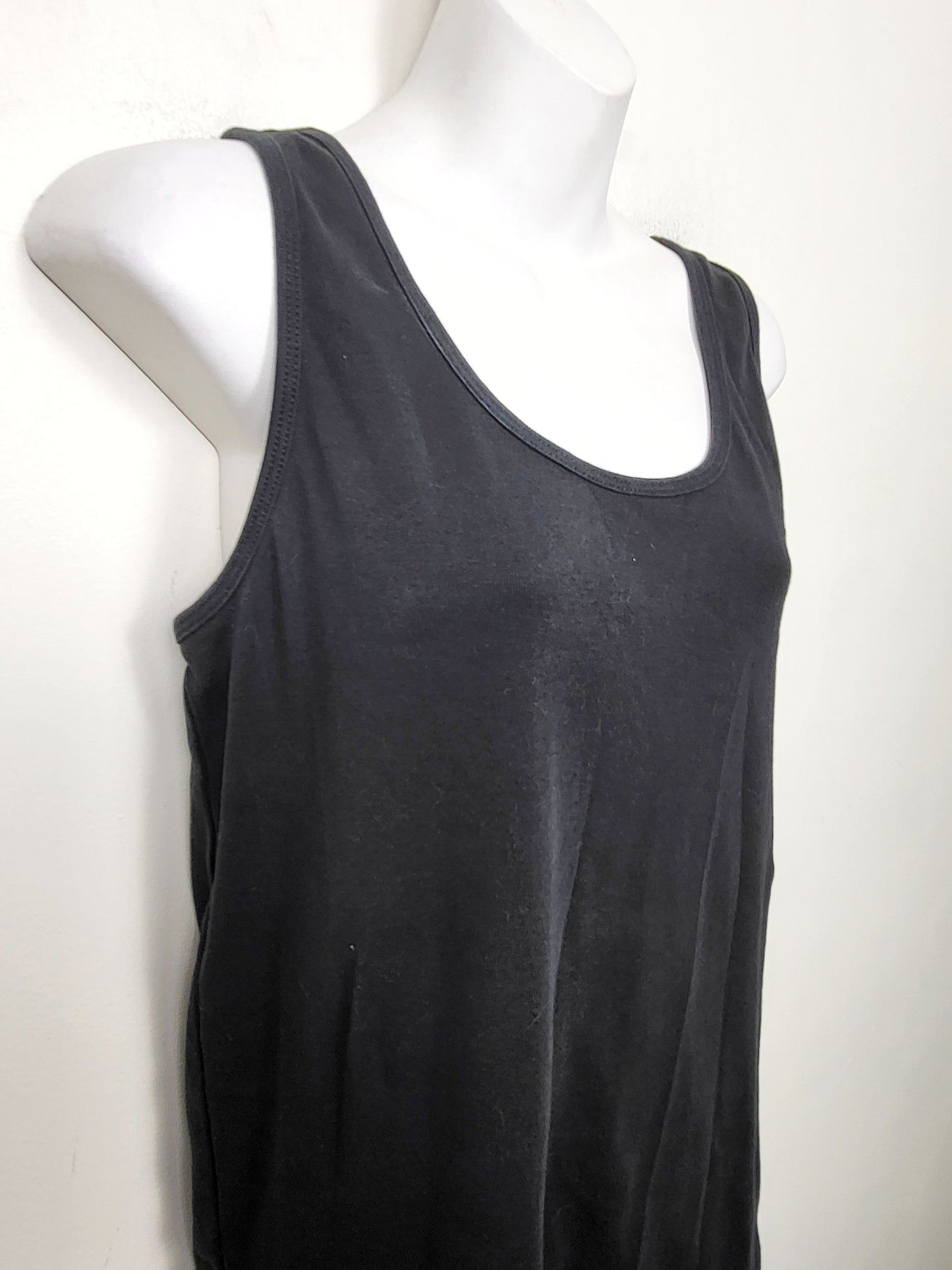 SPMP1 - Joe black cotton tank top. Size XL (sizes smaller )