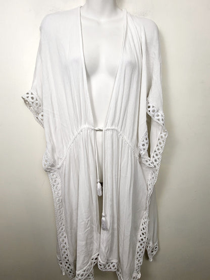 SPMP - White beach cover up. Size 2/3X