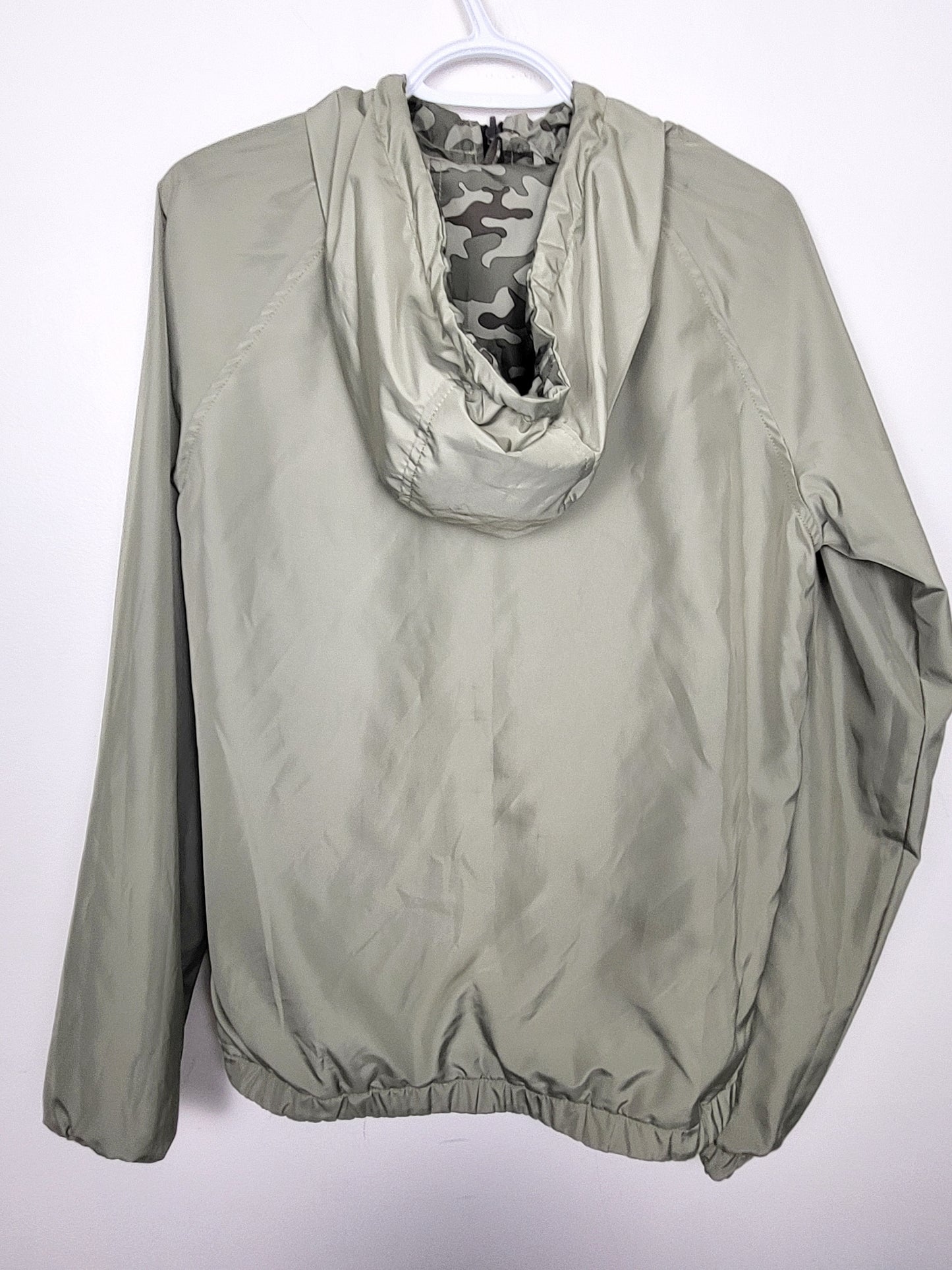 AART - Blend denim camouflahe reversible windbreaker. Men's Small