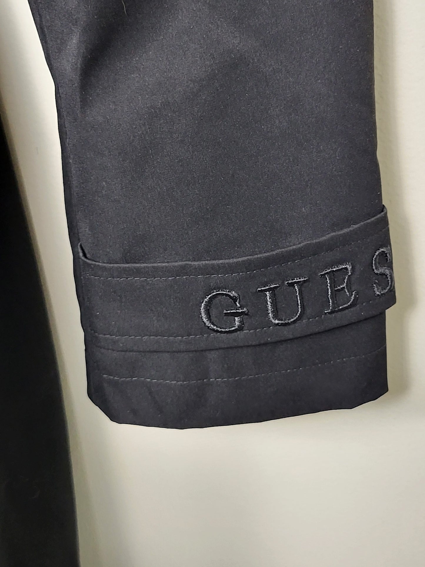 JLMB2 - Guess black double breasted belted trench coat. Size medium