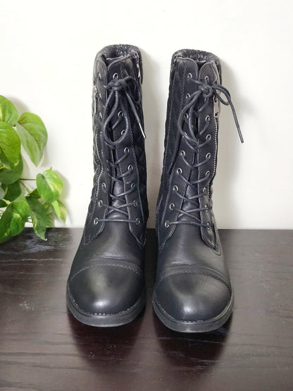 JLMB3 - STQ black lace up boots. Size 8