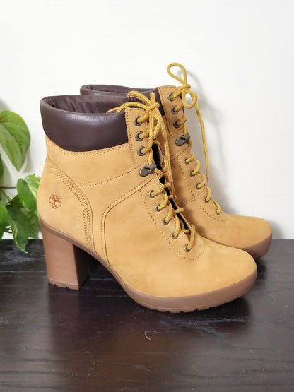 JLMB3 - Timberland Women's Allington Mid Lace-Up Boot. Size 8