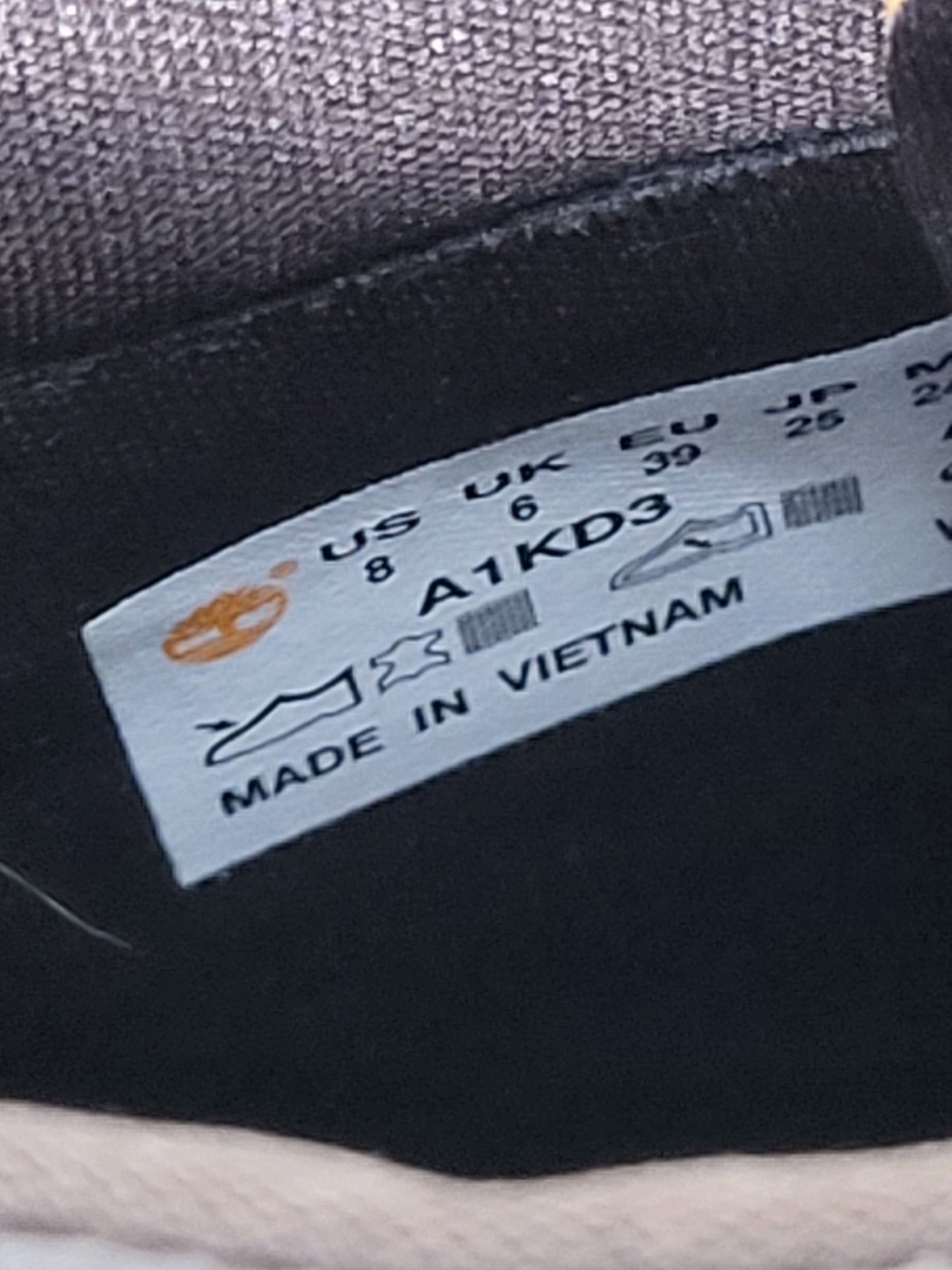 JLMB3 - Timberland Women's Allington Mid Lace-Up Boot. Size 8