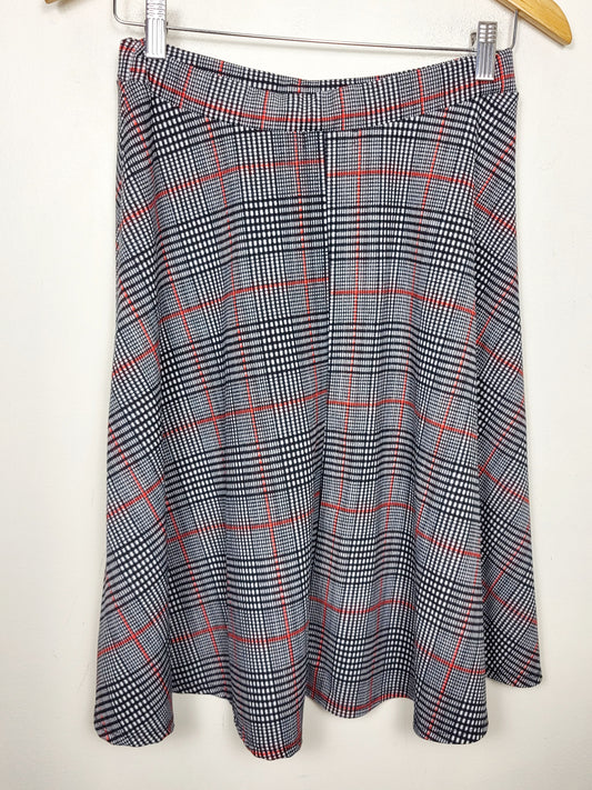 CHSP2 - Faith and Joy plaid fit 'n flare skirt. Size medium
