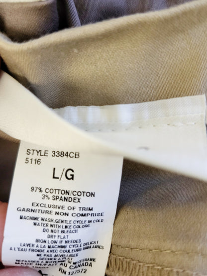 CHSP2 - Urban Behavior pleated colour block high waisted skirt. Measures as a medium