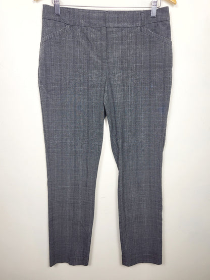 CHSP2 - Reitmans grey plaid straight leg trousers. Size 8 PETITE