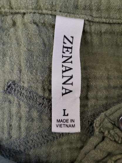 BRNA - Zenana green double knit gauzy button down top with raw edge hem. Size large